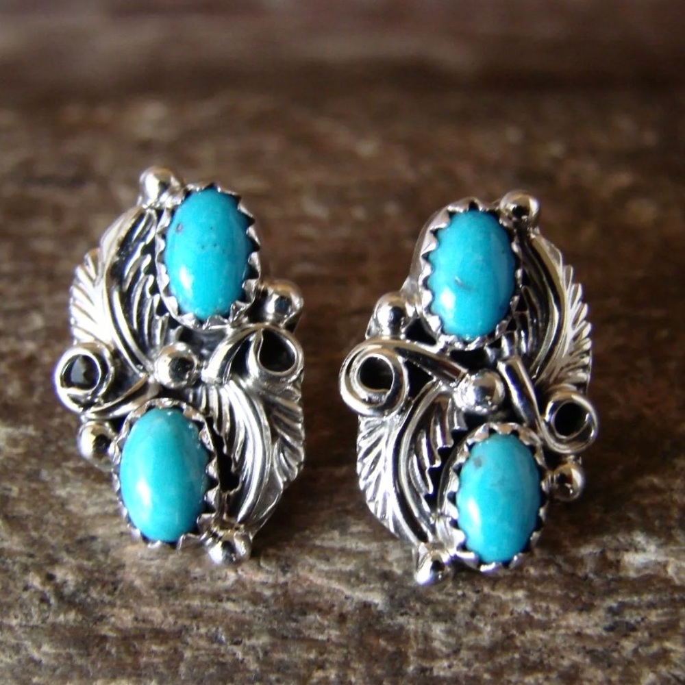 Native American Sterling Turquoise Earrings - Picture 6 of 8